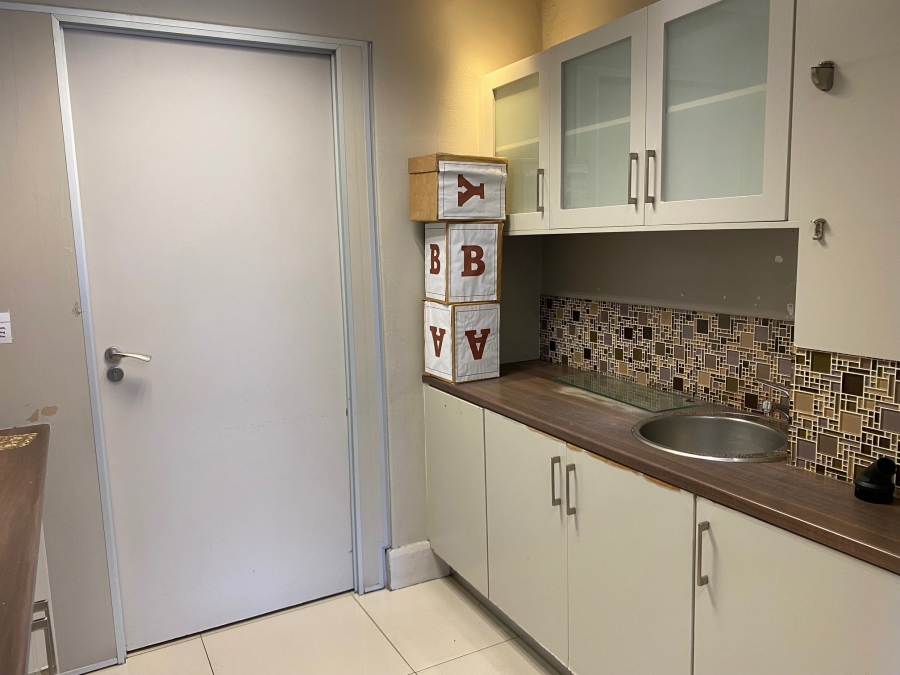 To Let commercial Property for Rent in Cape Town City Centre Western Cape